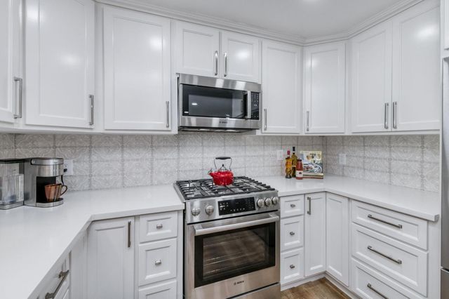 1540 W San Ramon Avenue, Fresno, CA 93711