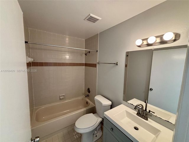 1822 W Meadows Cir 1822, Boynton Beach, FL 33436