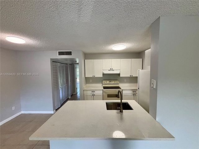 1822 W Meadows Cir 1822, Boynton Beach, FL 33436