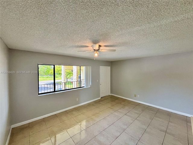 1822 W Meadows Cir 1822, Boynton Beach, FL 33436