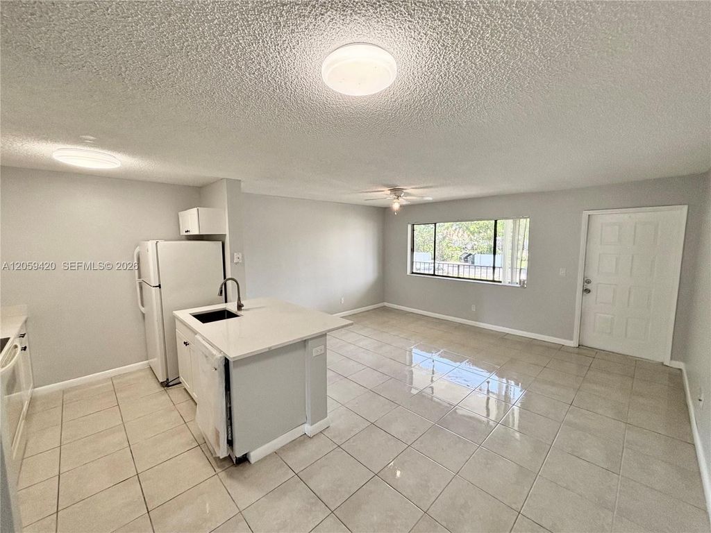 1822 W Meadows Cir 1822, Boynton Beach, FL 33436