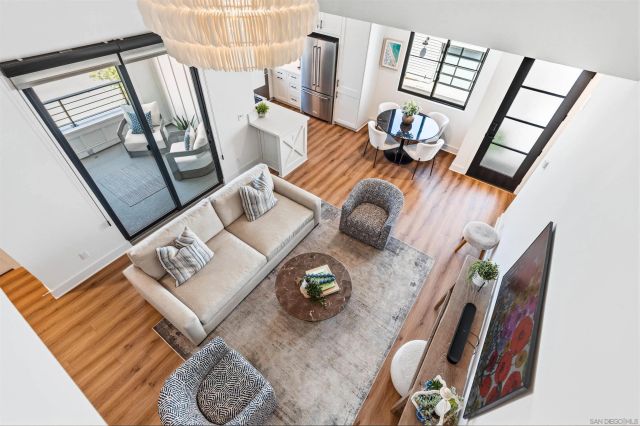 1602 San Remo Place 201, Encinitas, CA 92024