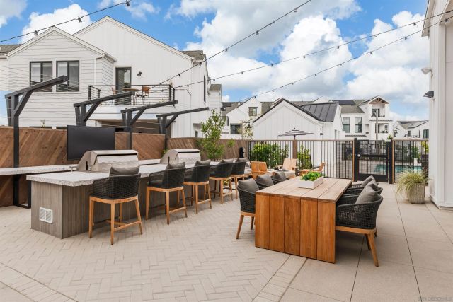 1602 San Remo Place 201, Encinitas, CA 92024