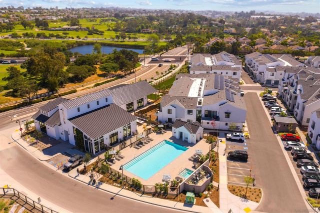 1602 San Remo Place 201, Encinitas, CA 92024