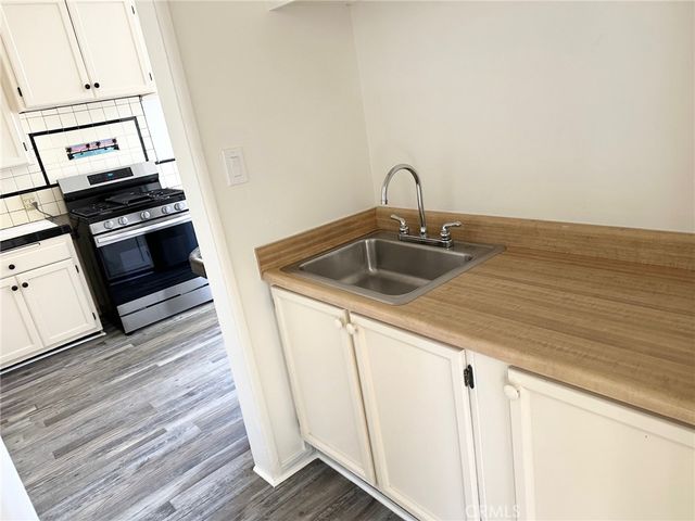 6539 Blucher, Van Nuys, CA 91406
