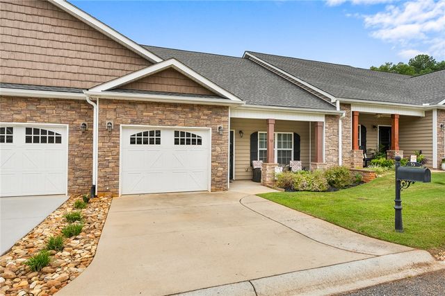 53 Hillsborough Drive, Anderson, SC 29621