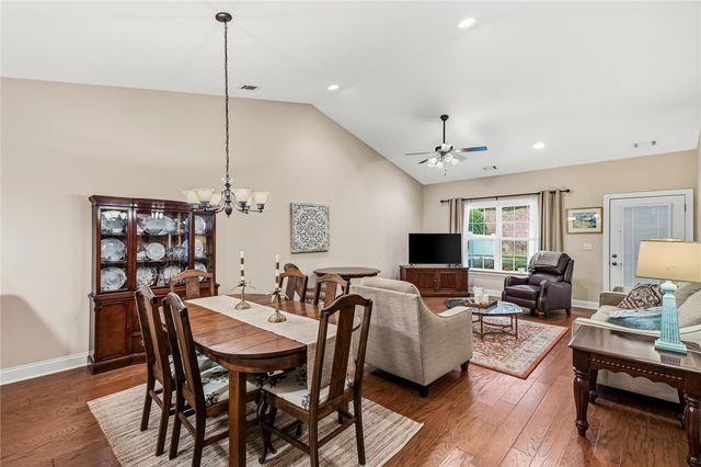 53 Hillsborough Drive, Anderson, SC 29621