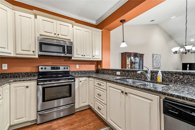 53 Hillsborough Drive, Anderson, SC 29621