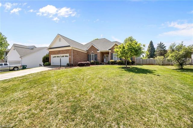 408 Maverick Trail Drive, King, NC 27021