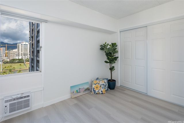 430 Keoniana Street 703, Honolulu, HI 96815