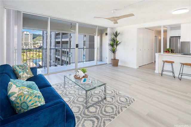 430 Keoniana Street 703, Honolulu, HI 96815