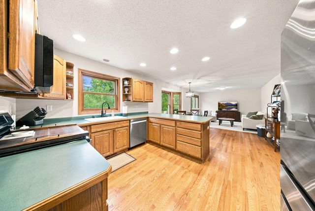 624 Galahad Road N, Hudson, WI 54016