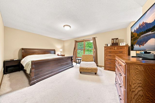 624 Galahad Road N, Hudson, WI 54016