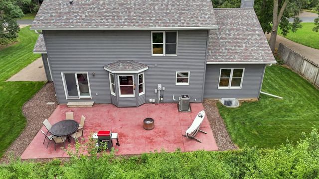 624 Galahad Road N, Hudson, WI 54016