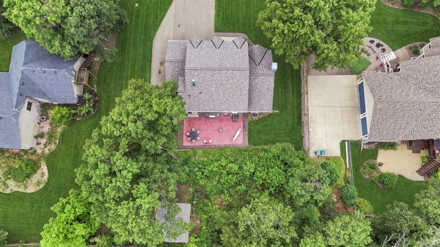 624 Galahad Road N, Hudson, WI 54016