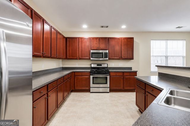 3025 Sable Trail, South Fulton, GA 30349