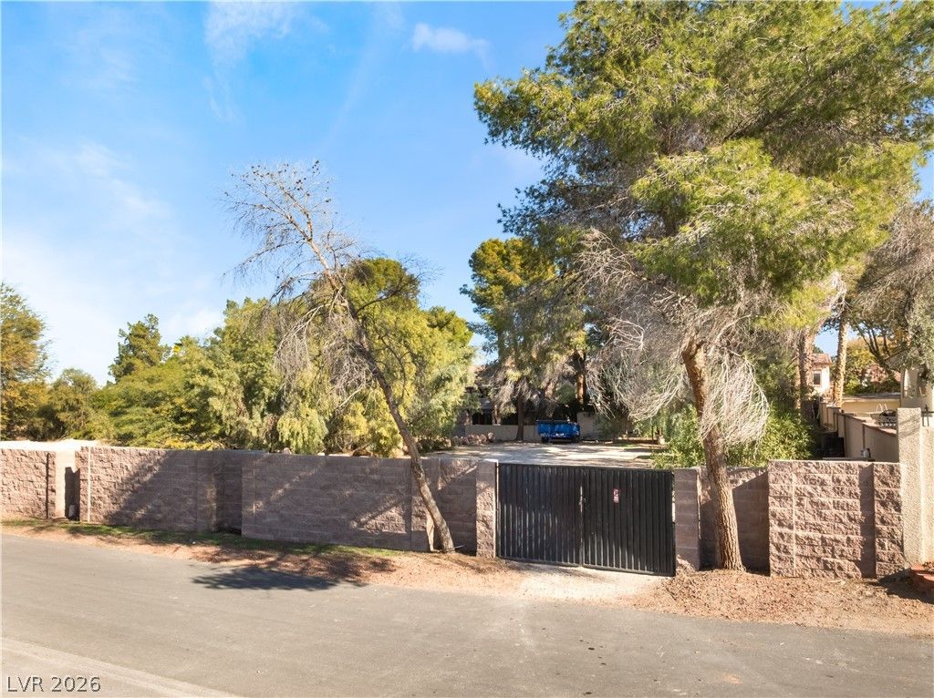 Robar, Las Vegas, NV 89121