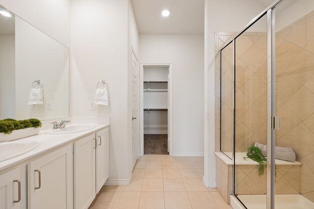 556 Declaration Way, Fate, TX 75189