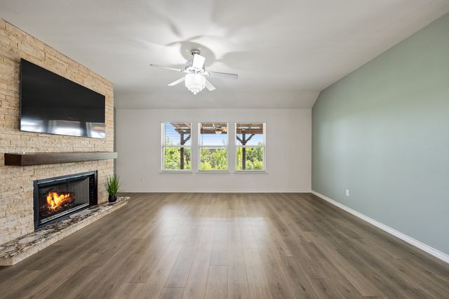 556 Declaration Way, Fate, TX 75189