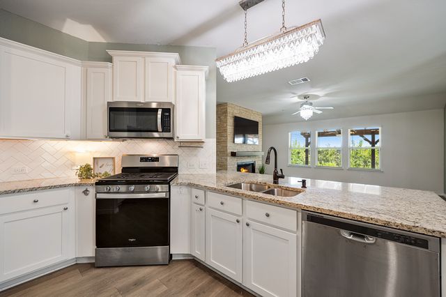 556 Declaration Way, Fate, TX 75189