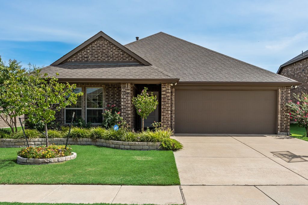 556 Declaration Way, Fate, TX 75189