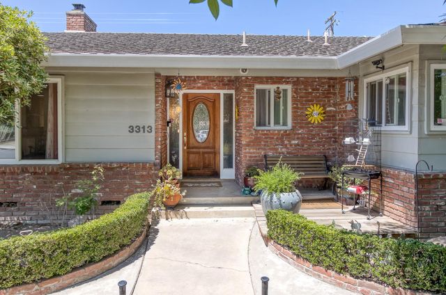 3313 Mansfield Ln, Modesto, CA 95350