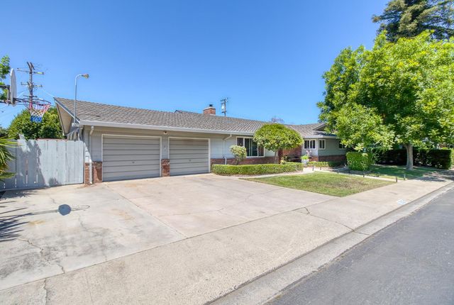 3313 Mansfield Ln, Modesto, CA 95350
