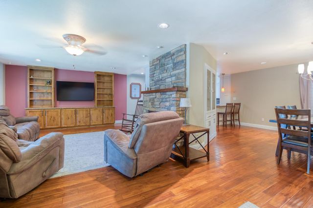 3313 Mansfield Ln, Modesto, CA 95350