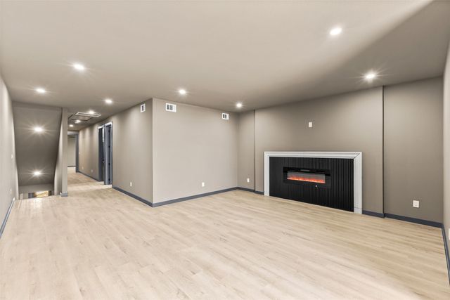 820 Lambert Street, Dallas, TX 75203