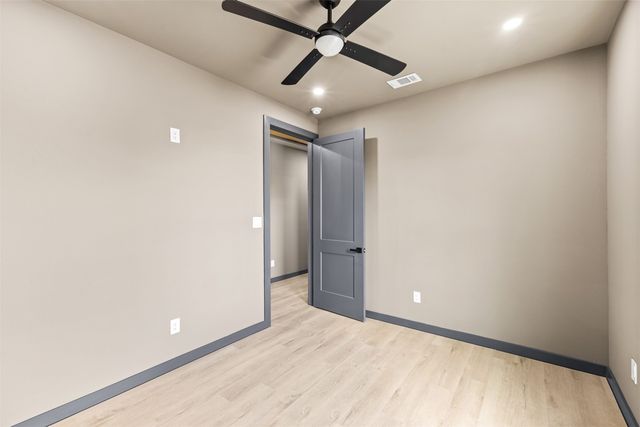 820 Lambert Street, Dallas, TX 75203