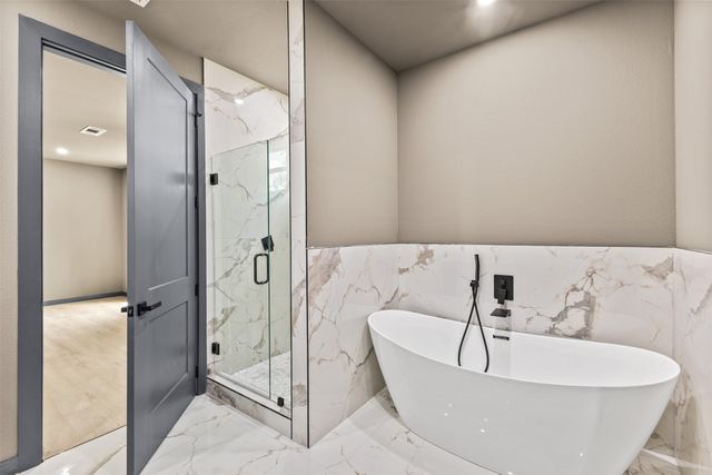 820 Lambert Street, Dallas, TX 75203