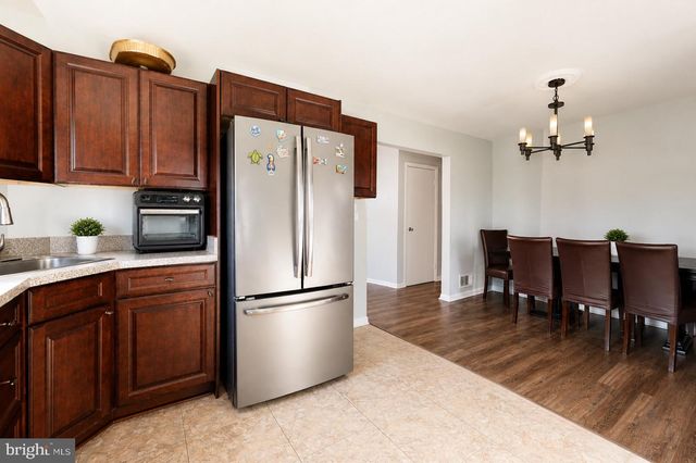 40 RIGHT WING DR, Middle River, MD 21220