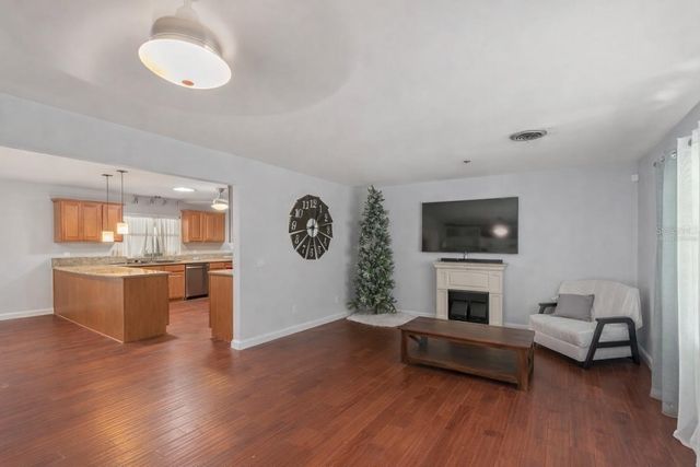 701 SE 49TH AVENUE, Ocala, FL 34471