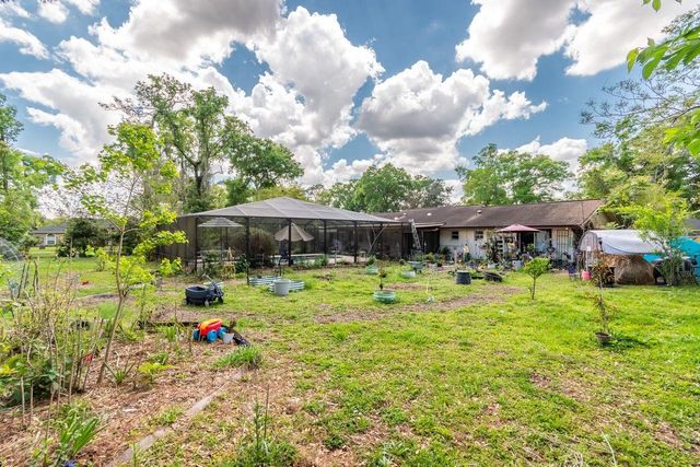 701 SE 49TH AVENUE, Ocala, FL 34471