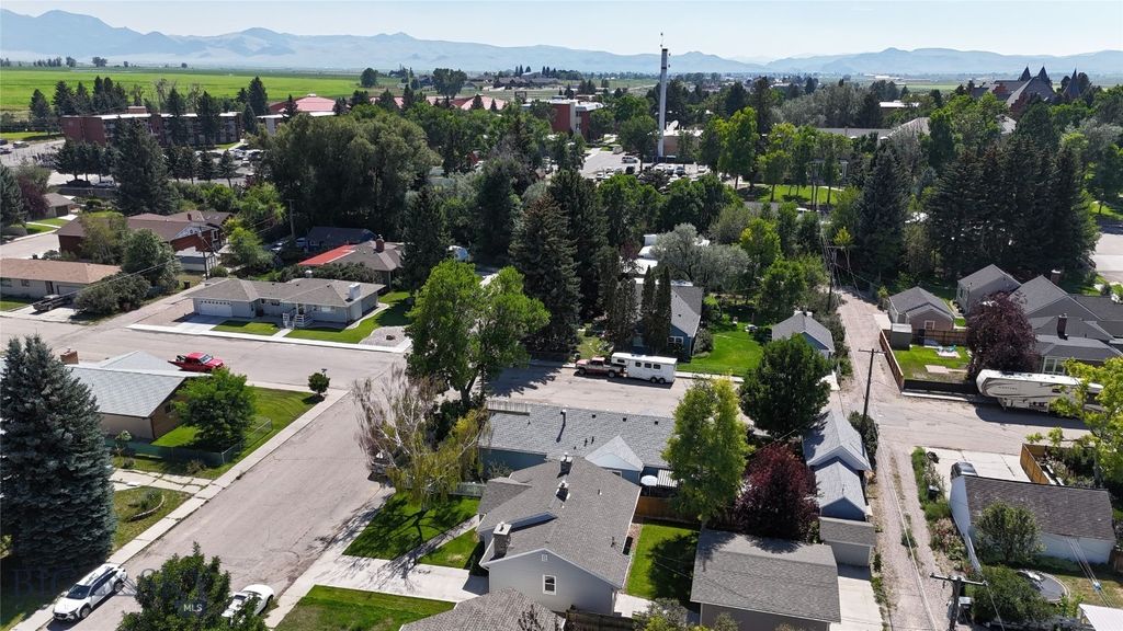 525 S California Street, Dillon, MT 59725 photo 3