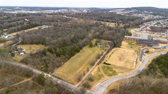 5824 Pettus Rd, Antioch, TN 37013