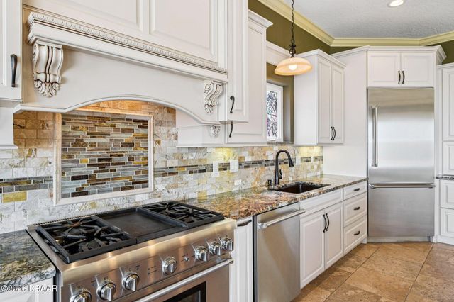 2227 S Palmetto Avenue, South Daytona, FL 32119