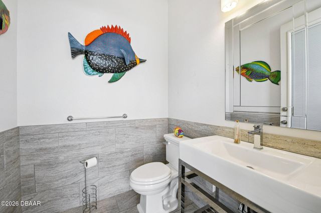 2227 S Palmetto Avenue, South Daytona, FL 32119