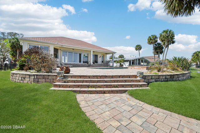 2227 S Palmetto Avenue, South Daytona, FL 32119