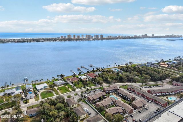 2227 S Palmetto Avenue, South Daytona, FL 32119