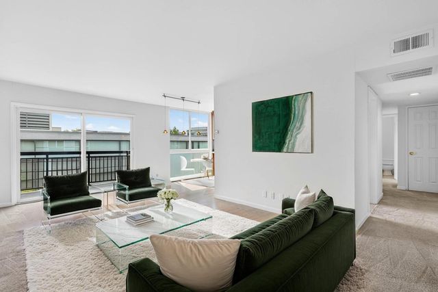 183 Del Medio Avenue 310, Mountain View, CA 94040