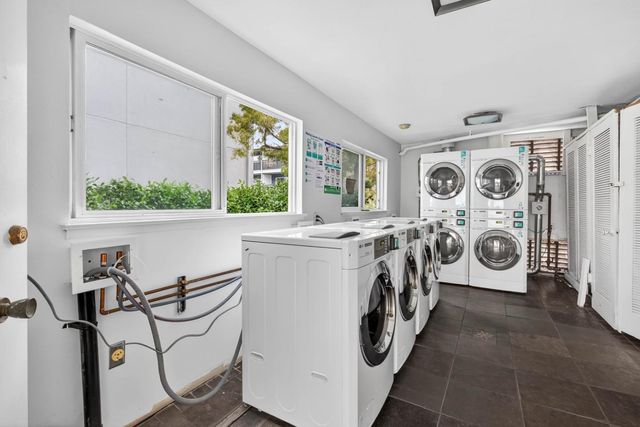 183 Del Medio Avenue 310, Mountain View, CA 94040