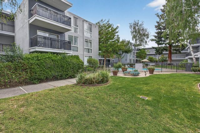 183 Del Medio Avenue 310, Mountain View, CA 94040