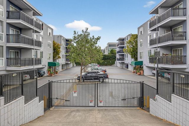 183 Del Medio Avenue 310, Mountain View, CA 94040