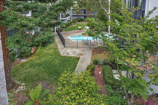 183 Del Medio Avenue 310, Mountain View, CA 94040