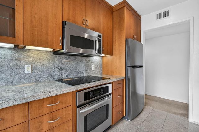 183 Del Medio Avenue 310, Mountain View, CA 94040