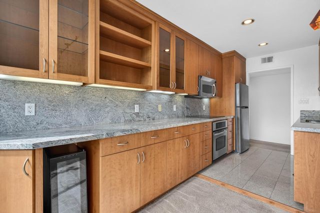 183 Del Medio Avenue 310, Mountain View, CA 94040