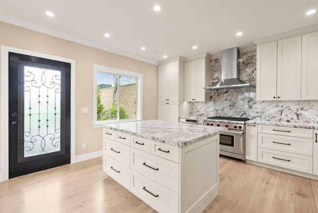 30 16th Avenue, San Mateo, CA 94402