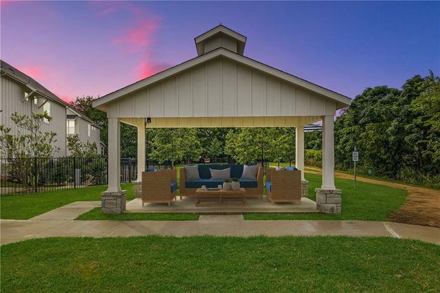2624 Metcalfe RD 8, Austin, TX 78741