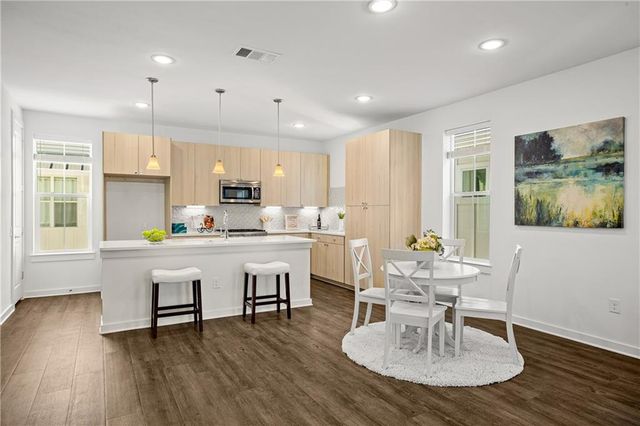 2624 Metcalfe RD 8, Austin, TX 78741